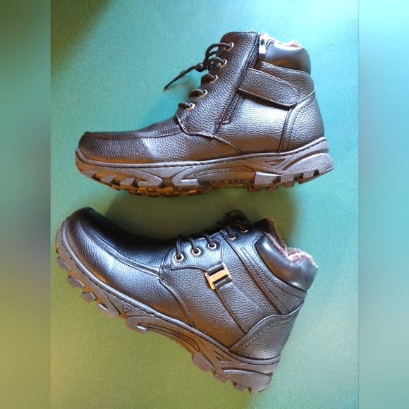 NWT Gelato Men's Faux Fur Lined Leather Cold Weather Boots - Picture 3 of 10